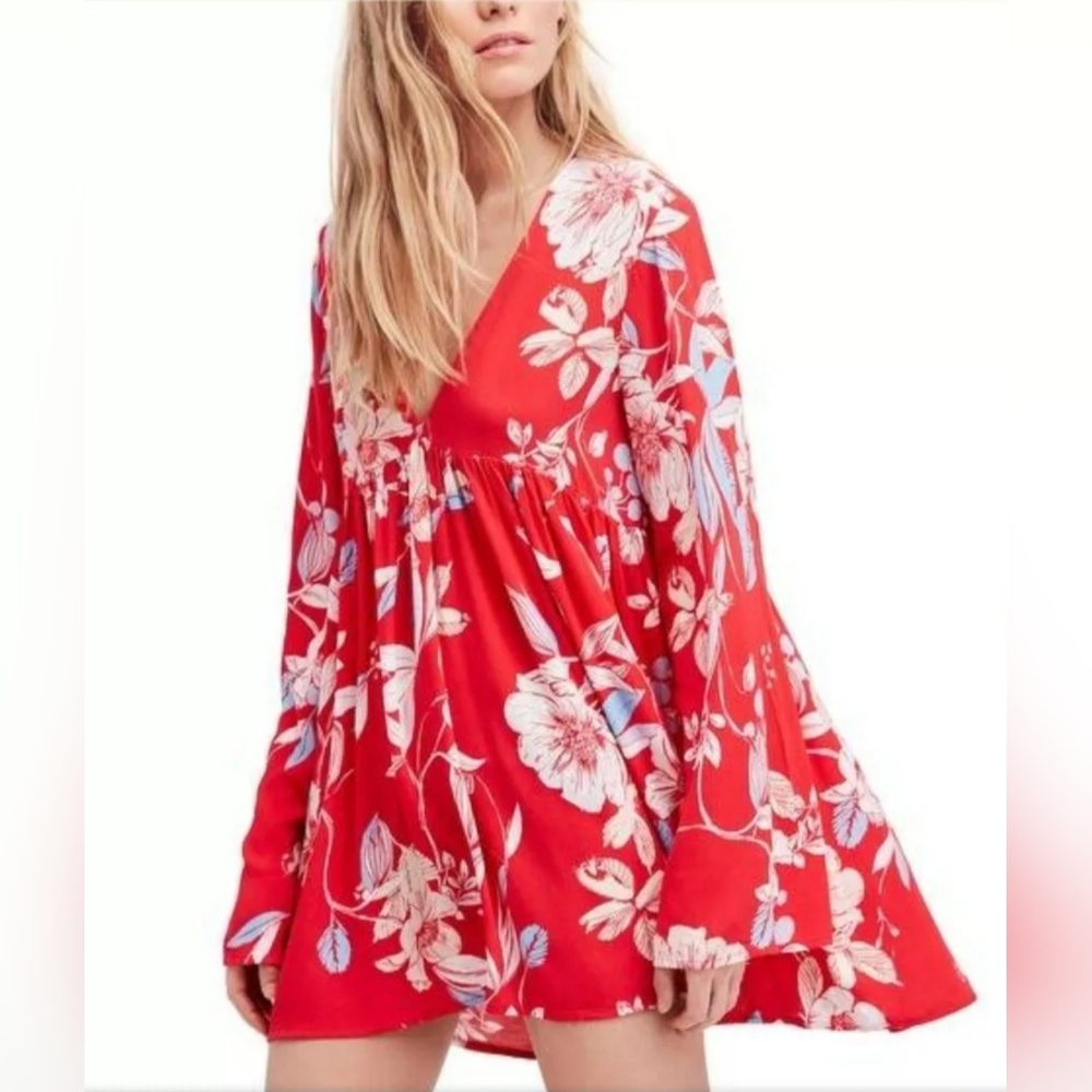Women's, Free People, bell sleeve, flower printed tunic. XS.